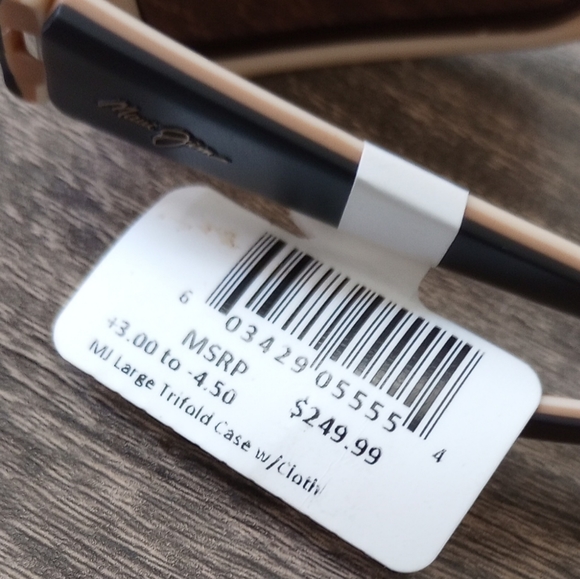 Maui Jim sunglasses - Picture 3 of 5